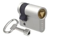 2201 40 30-10 HVT NI Односторонний полуцилиндр внутренний треугольник трехгранный ключ