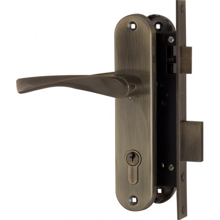 Замок врезной в комплекте с ручкой SET F1611 AB